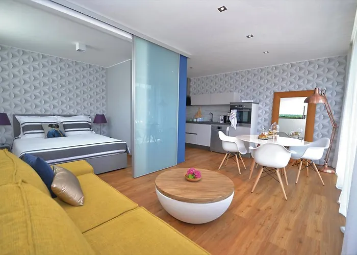 Apartmaji 43 Appartement *