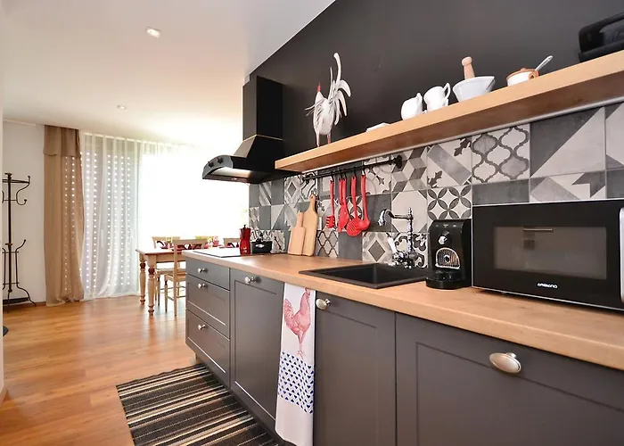 Apartmaji 43 公寓 托尔明